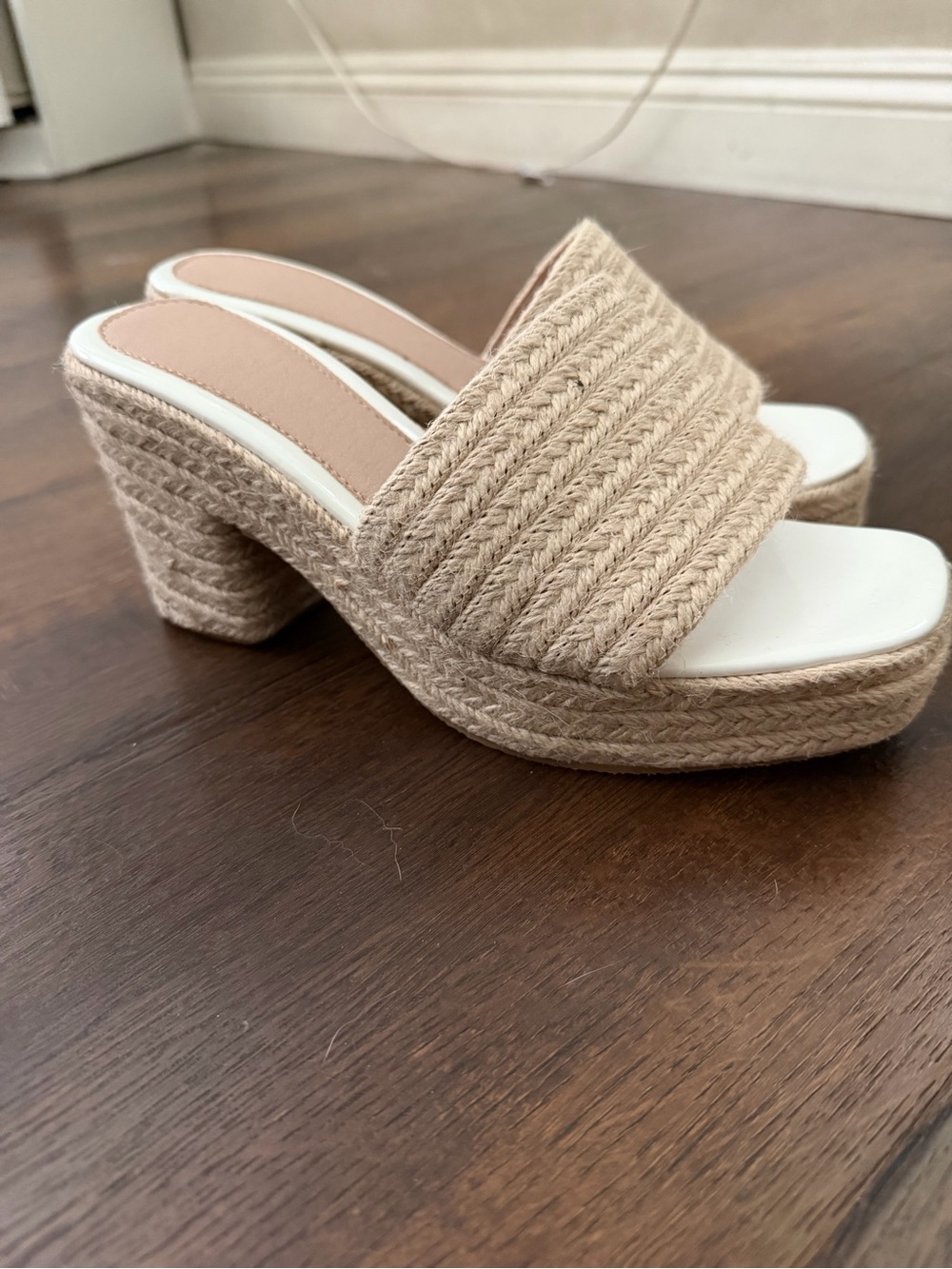 Women’s Espadrille Platform Mule - Beige